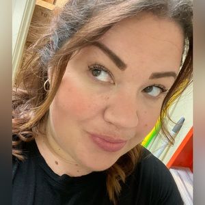 Meet your Posher, Bethany